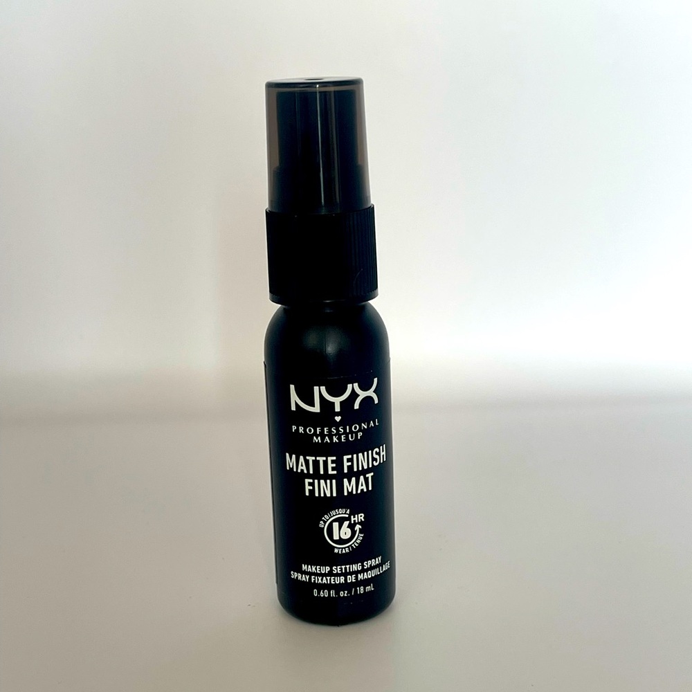 NYX Setting Spray Matte Finish